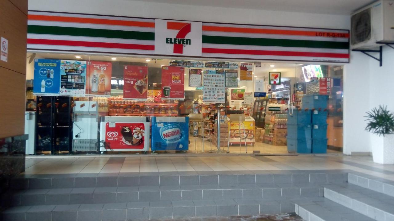 Azfa Suite13 At De Centrum Putrajaya-Bangi Kajang Luaran gambar